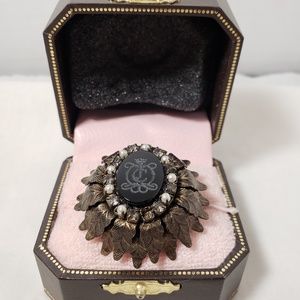Juicy Couture bold flower ring
